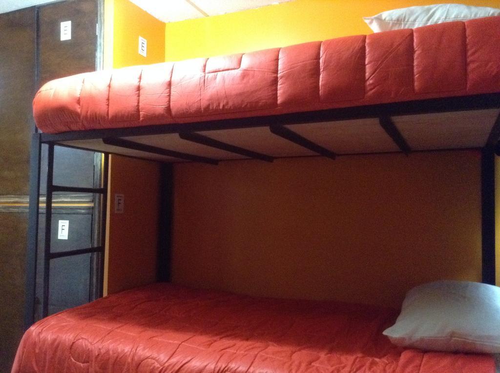 Hostel 399 Conejos Y Yo Мексико Сити Стая снимка